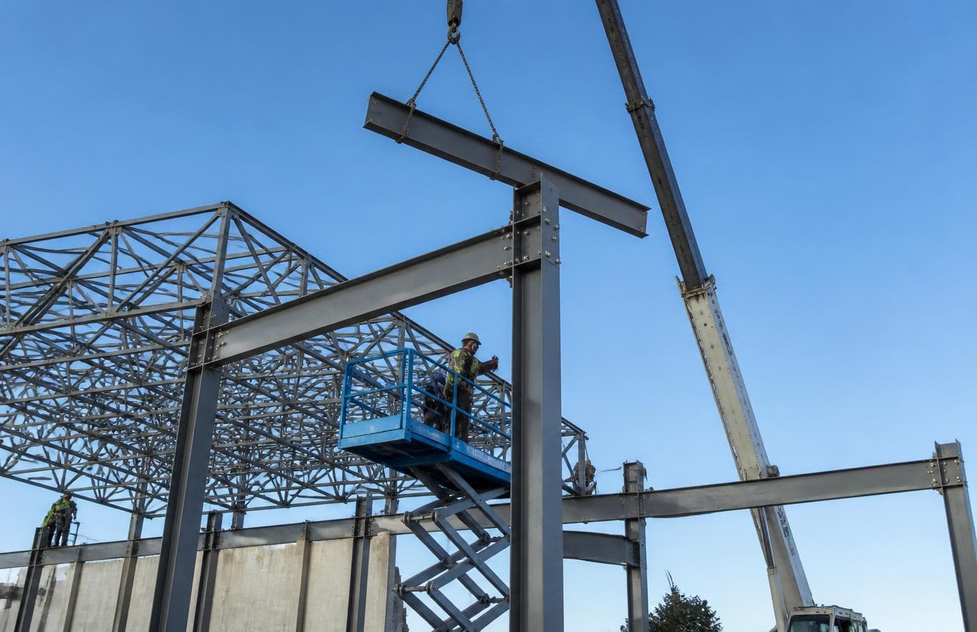 STRUCTURAL STEEL ERECTION